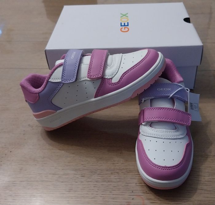 Baskets fille pointure 32 neuves