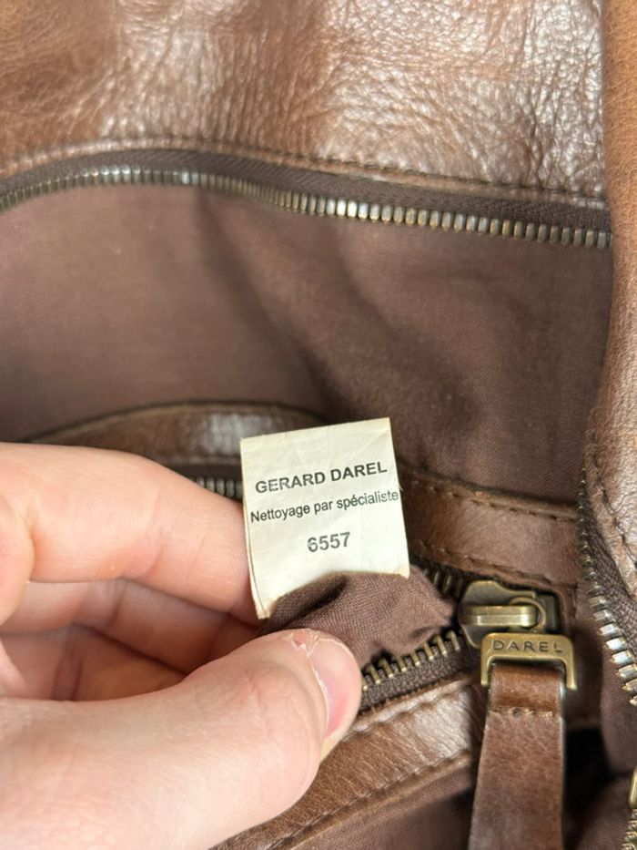 Sac à Main Gérard Darel Porté Main en Cuir de Veau Marron - photo numéro 9