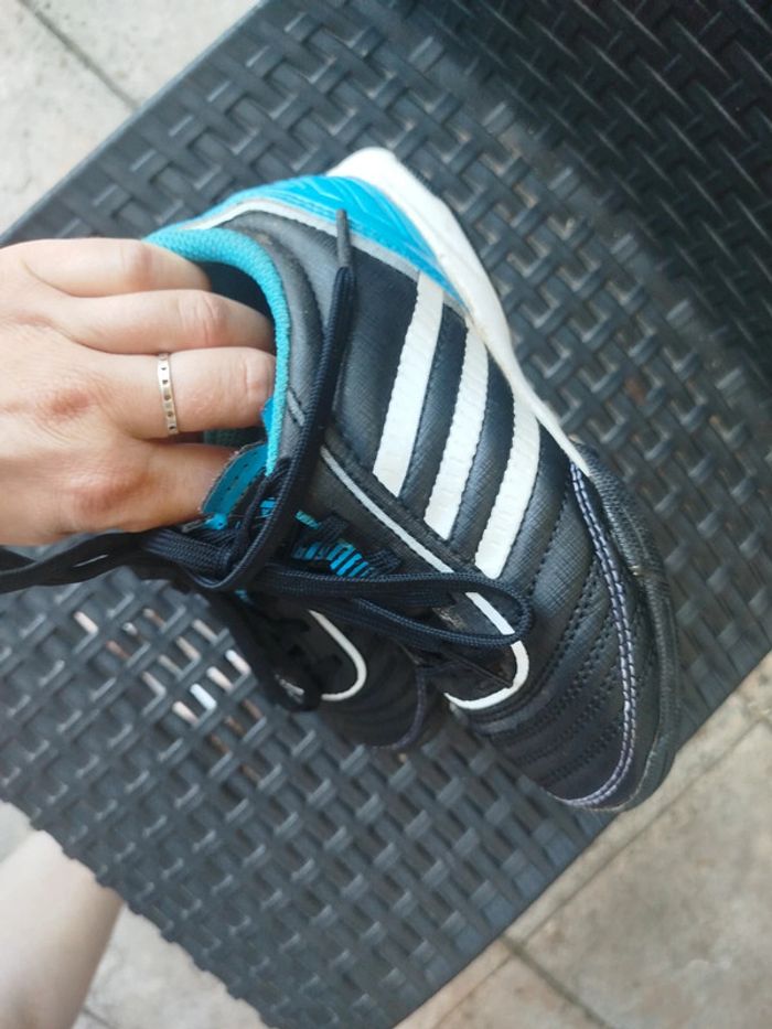 Chaussures de foot Adidas 30 - photo numéro 8
