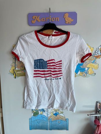 Tee shirt à manches courtes blanc à motifs, taille 34, marque Jennyfer.