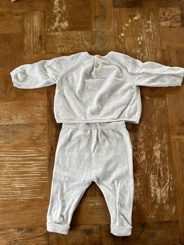 Ensemble Zara 3/6 mois gris clair - photo numéro 4