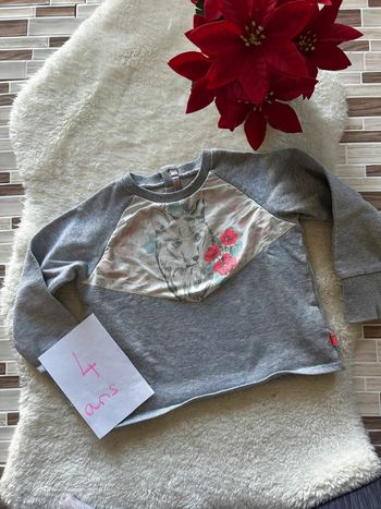 Sweat ~ billieblush ~ 4 ans
