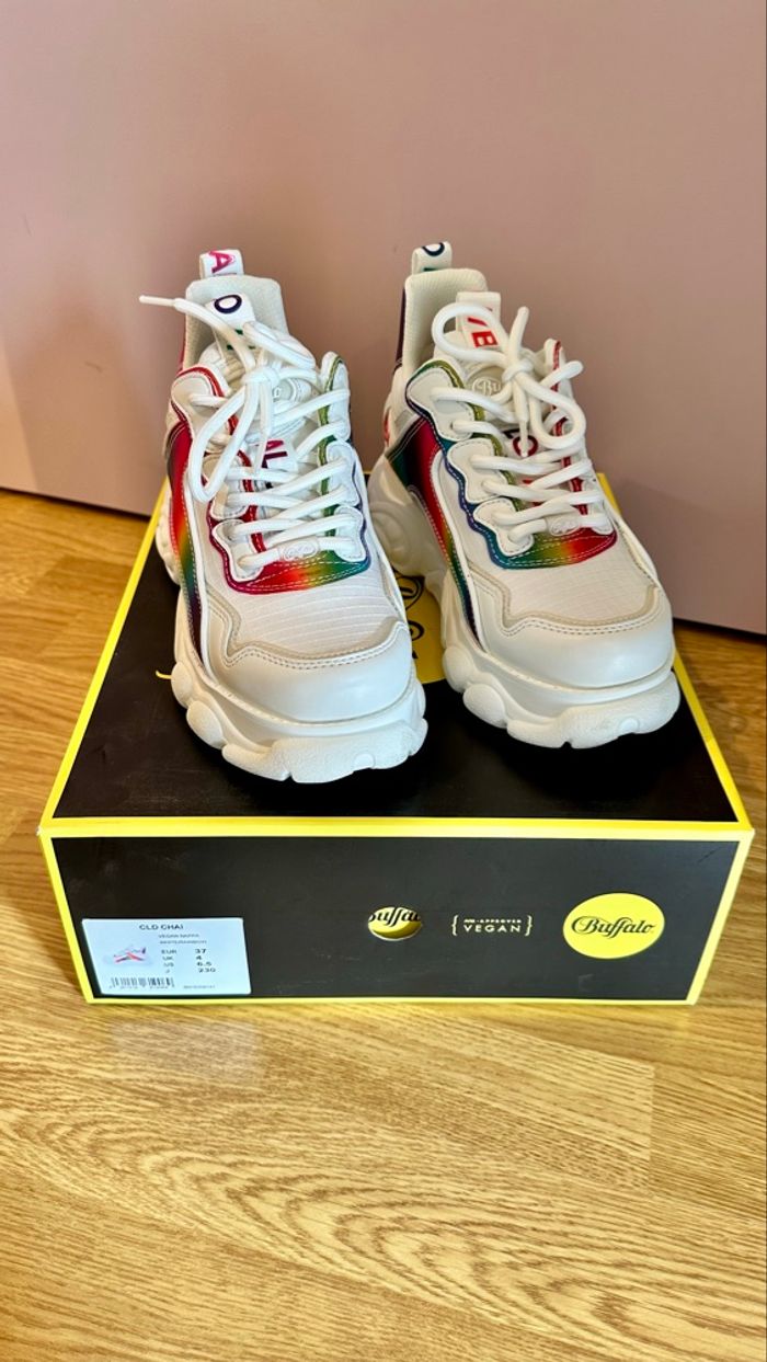 Buffalo Vegan White / Rainbow taille 37 neuve - photo numéro 7