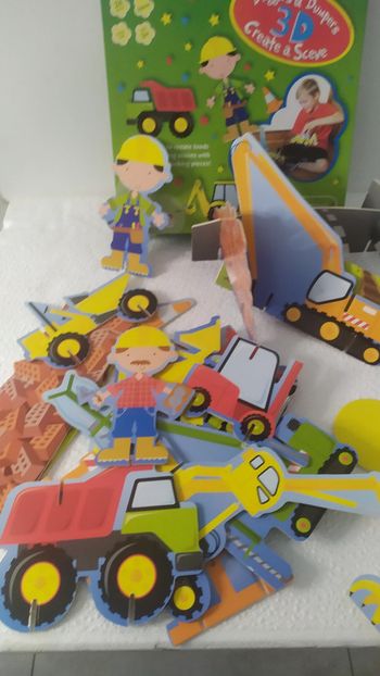 coffret pièces en carton 3 d pour créer des  scenes de jeux