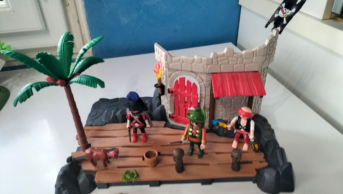 Playmobil super Set  îlot des pirates - photo numéro 2