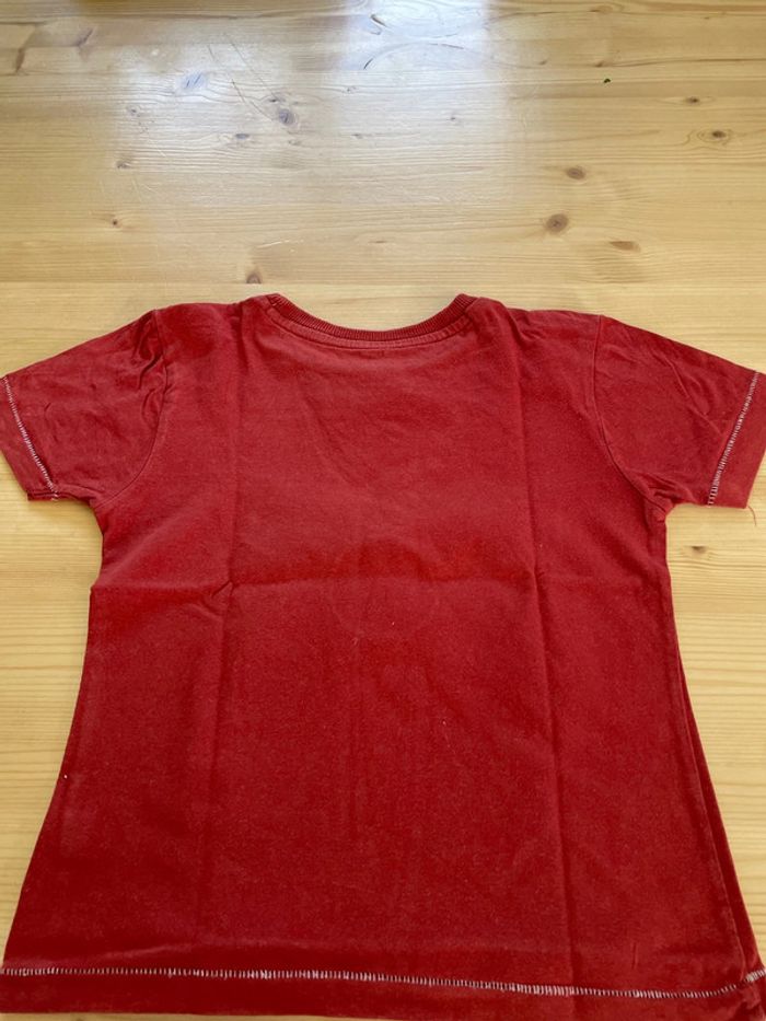 T-shirt, avec un dinosaure - photo numéro 7