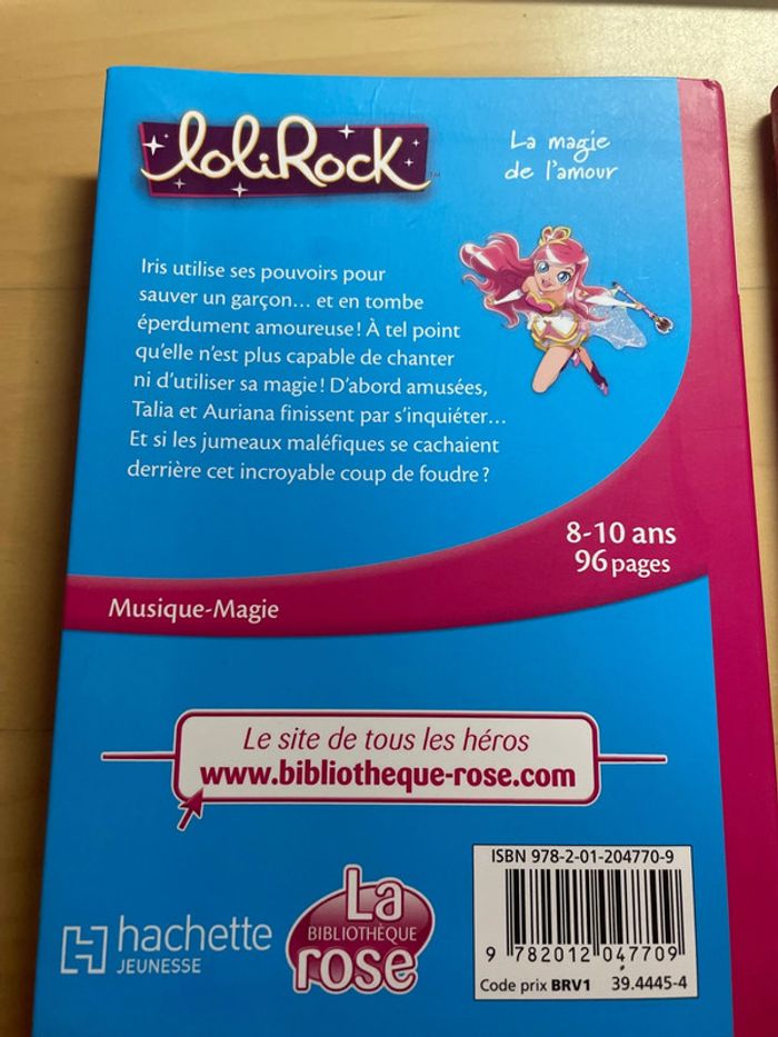 2 livres LoliRock - photo numéro 3