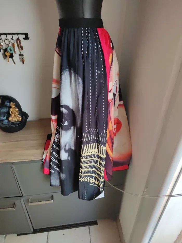 Jupe maxi chevilles taille 38 - photo numéro 3