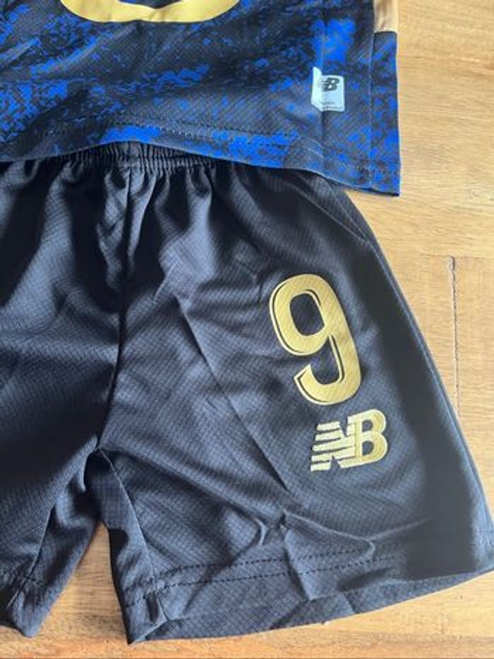 Ensemble  de foot losc 3 eme enfant - photo numéro 2