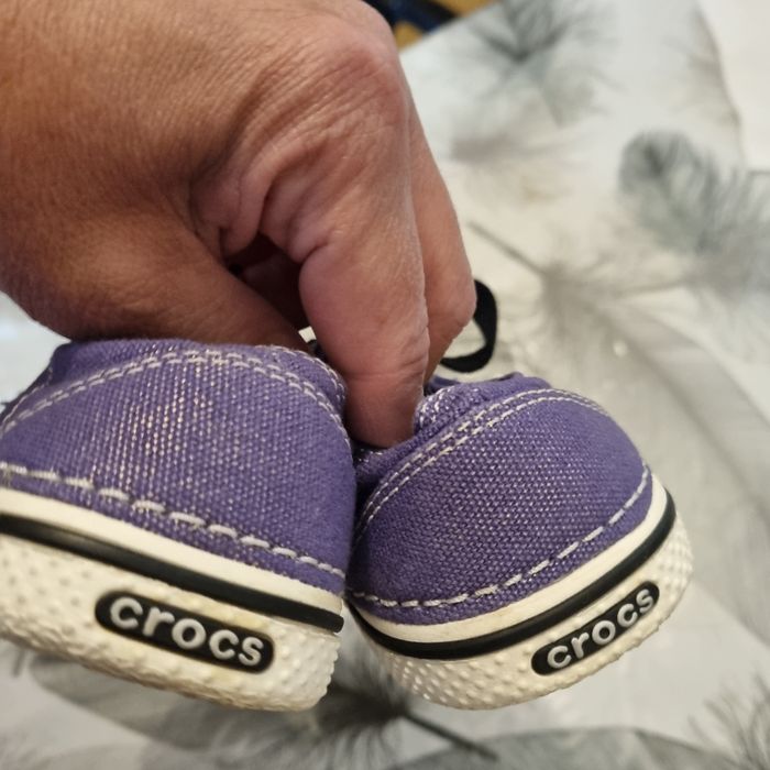 baskets CROCS fille taille 27 ( c 10 ) - photo numéro 5