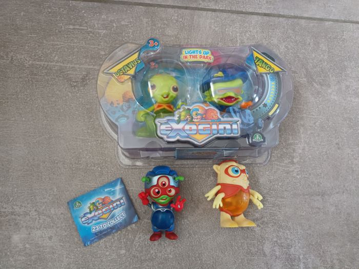 Lot de 4 figurines Exogini