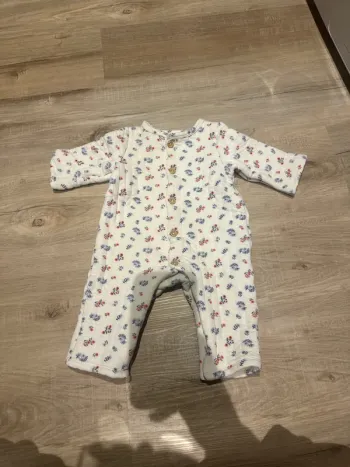 Pyjama sans pieds