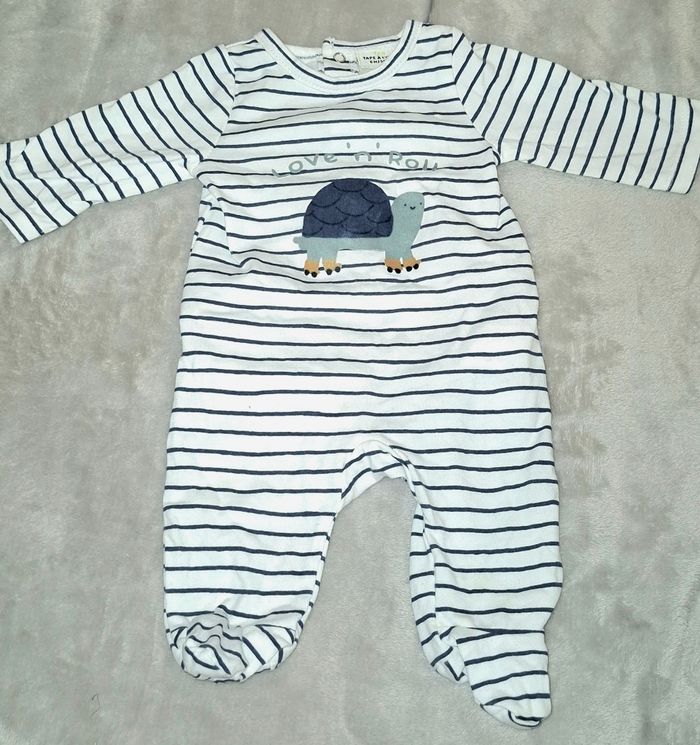 Pyjamas bébé - photo numéro 2