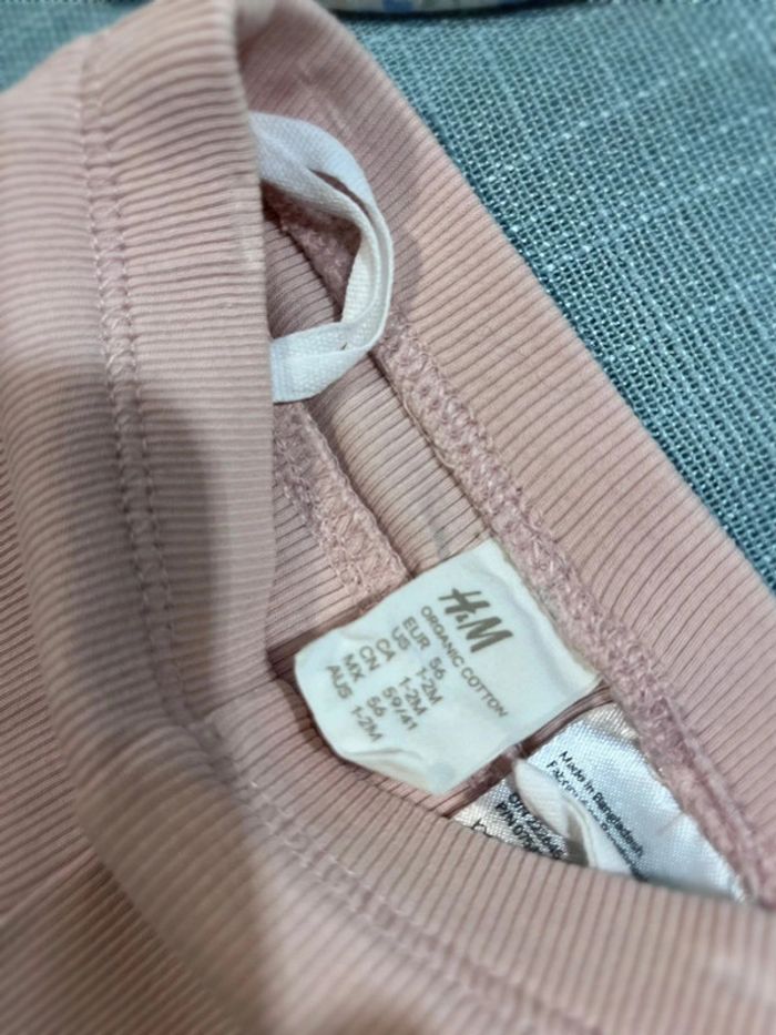 Ensemble taille 1 mois - photo numéro 3