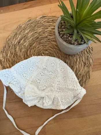 Chapeau dentelle
