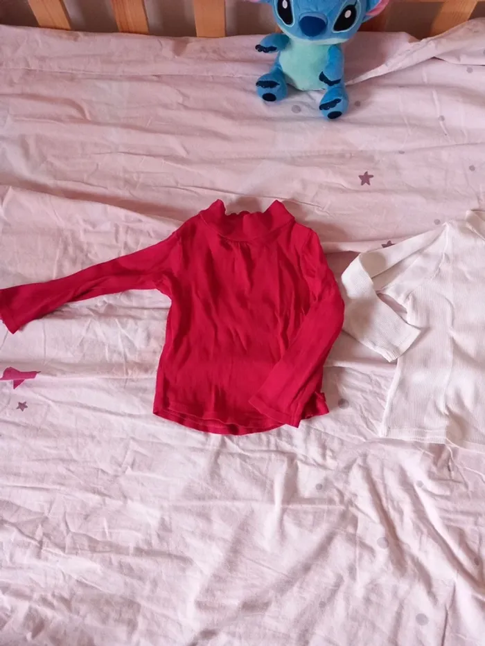 2 tee-shirts - photo numéro 2