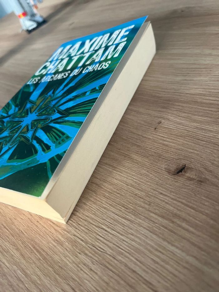 Livre de Maxime Chattam - les arcanes du chaos - photo numéro 5