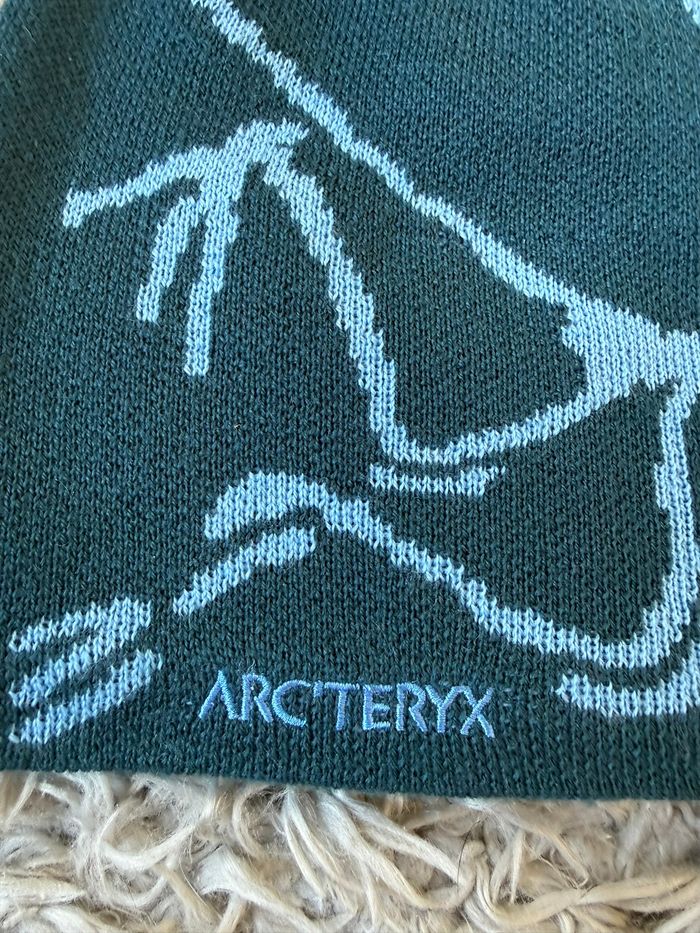 Bonnet Arc’teryx Bird Head Toque Bleu Nightscape – Neuf - photo numéro 2