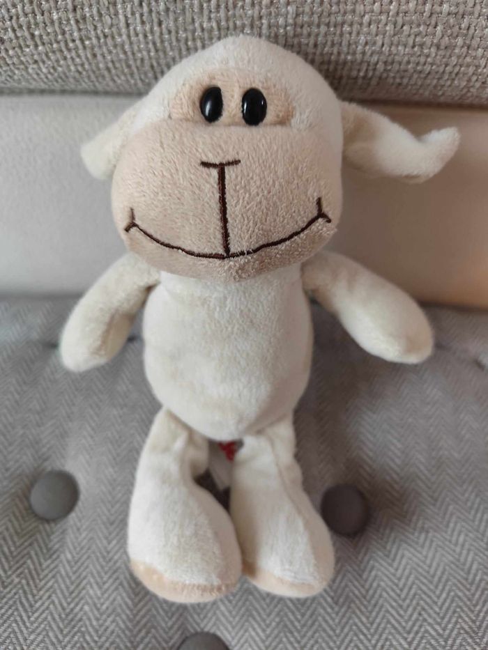 Lot de 4 peluches Kinder , en lot ou à l'unité , très bon état - photo numéro 4