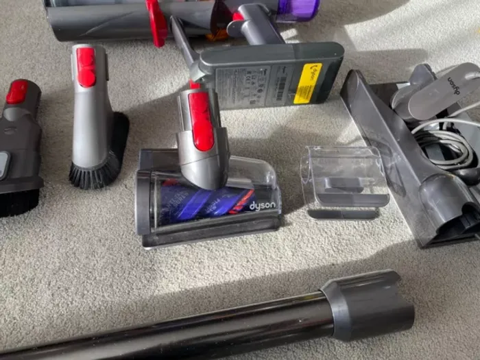 Dyson v15 - photo numéro 4