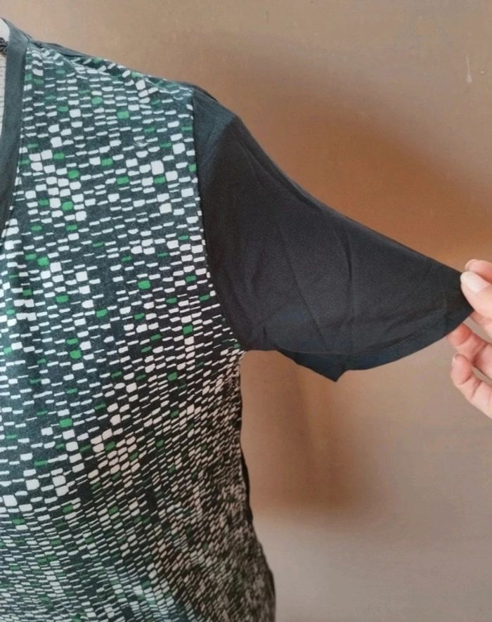 Haut taille 1 - photo numéro 4