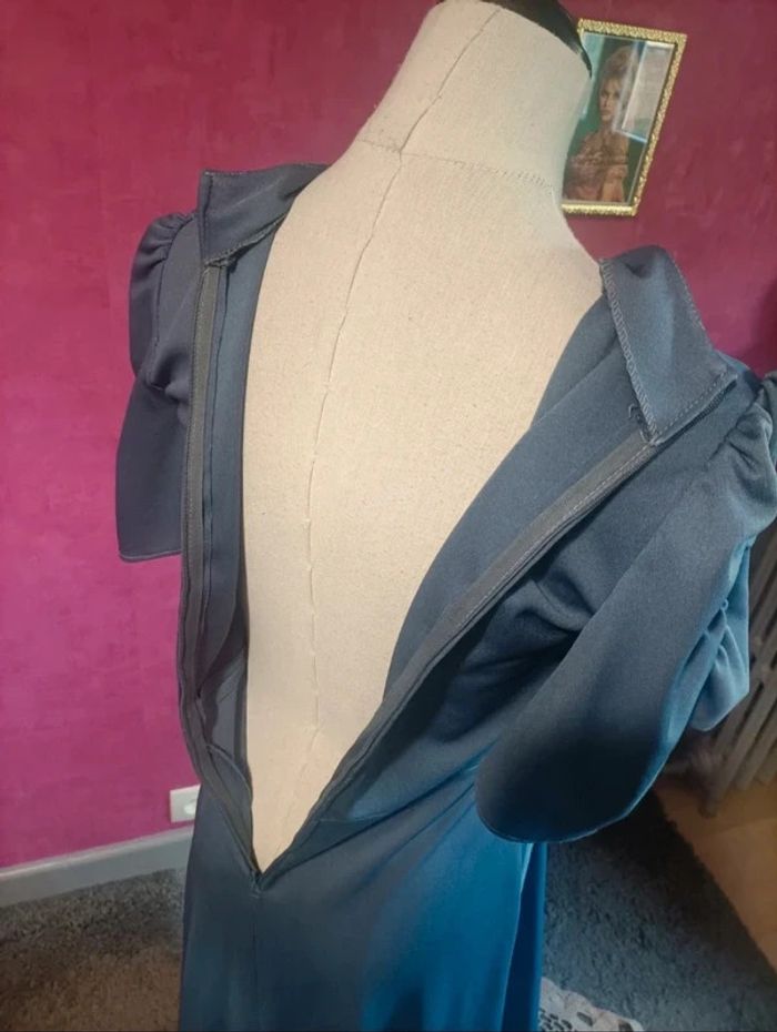 Robe longue bleue à manches courtes col V vintage années 70 taille 34/36 - photo numéro 7