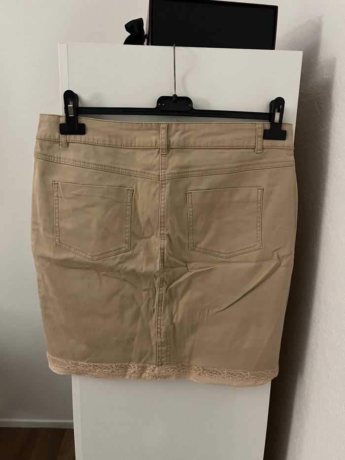 jupe crème - photo numéro 2