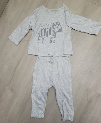 Pyjama deux pièces 12 mois