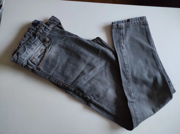 Jeans gris 12 ans - photo numéro 2