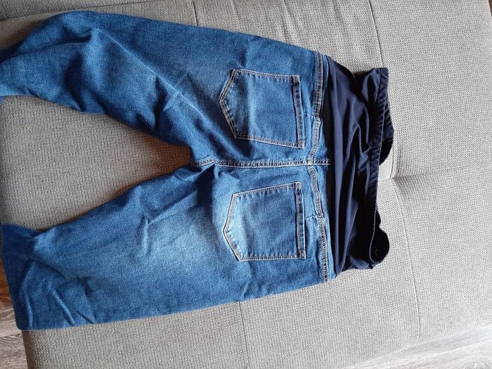 Lot de deux jeans de grossesse - photo numéro 3