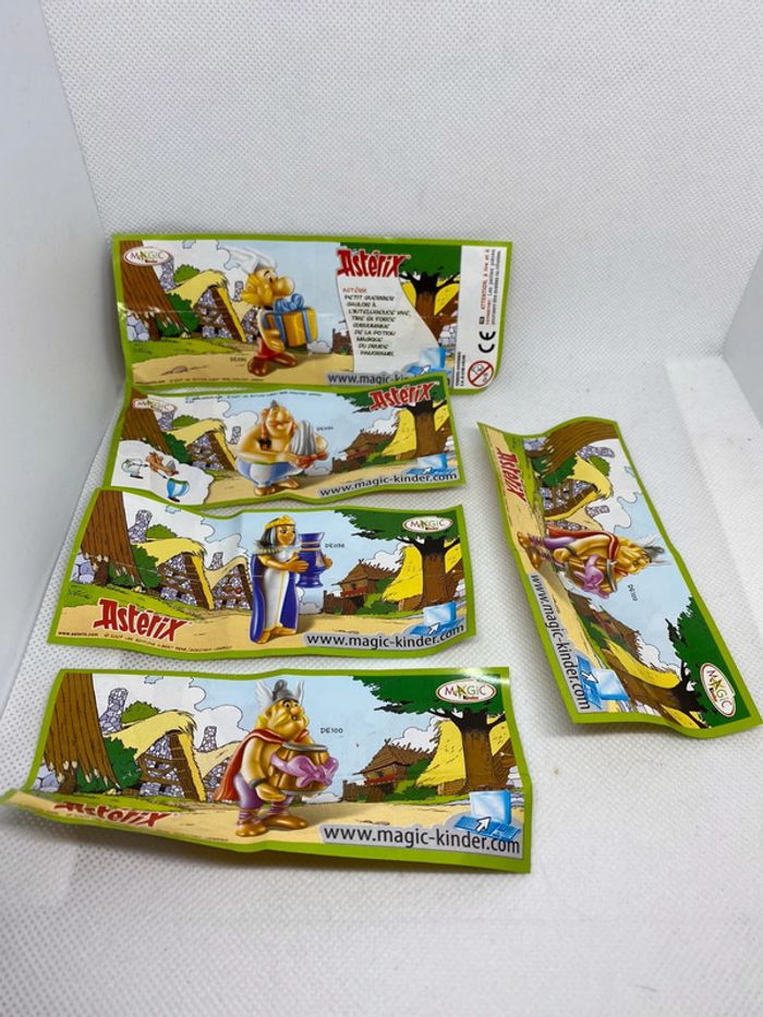 Lot de 5 surprises kinder Astérix 50ans dont asterix a tête droite DE095. Et leurs papiers - photo numéro 5