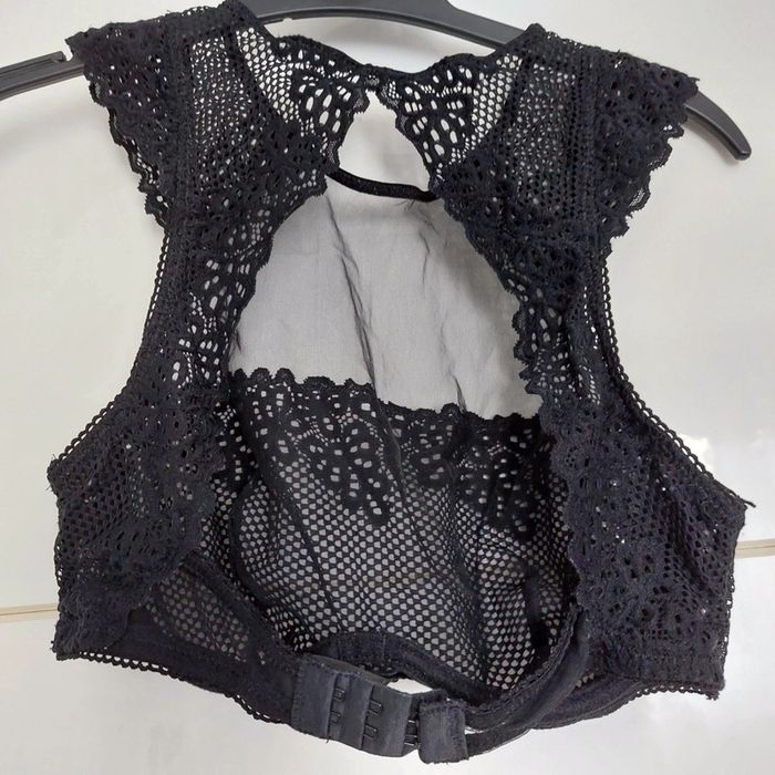 Soutien gorge - photo numéro 4