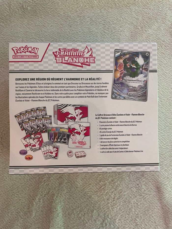Coffret Pokémon ETB 10.5 - photo numéro 6