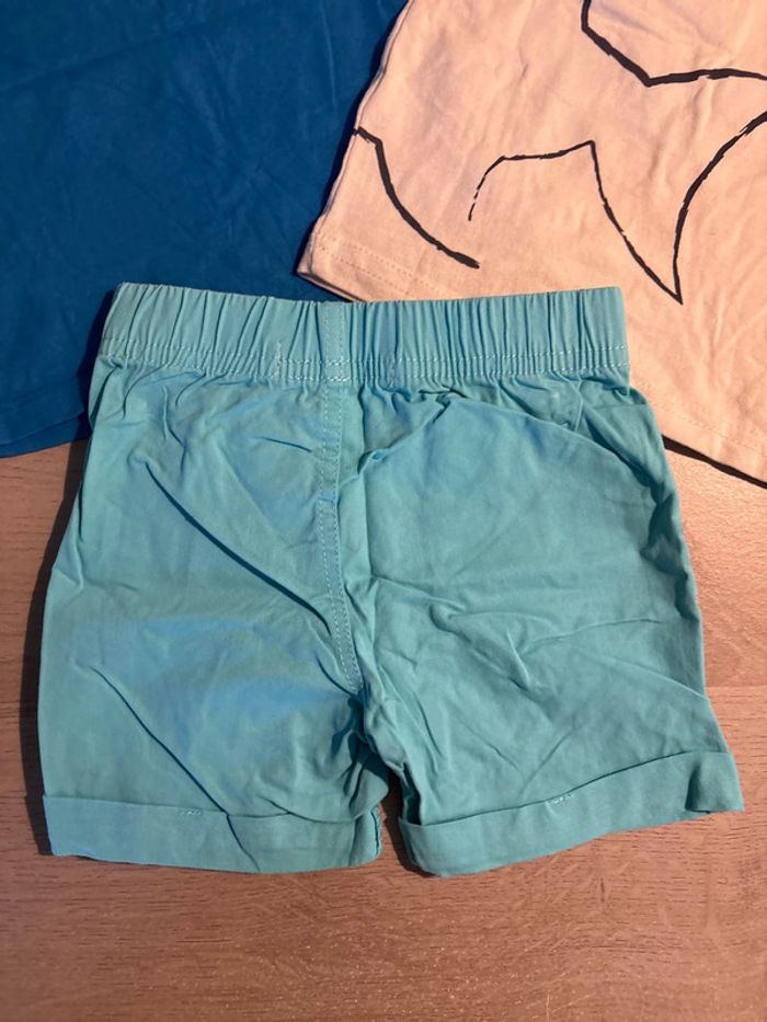Ensemble short et 2 t-shirt assortis - photo numéro 6