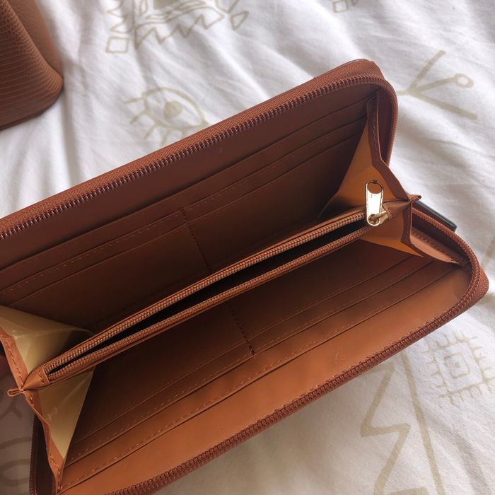 Sac à main et porte monnaie - photo numéro 4