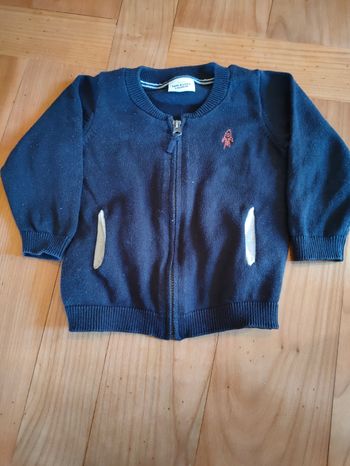 Gilet taille 6 mois/68 cm