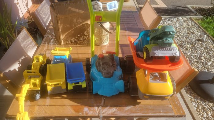 Lot de véhicules extérieur ou intérieur