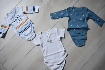Lot de 3 bodies