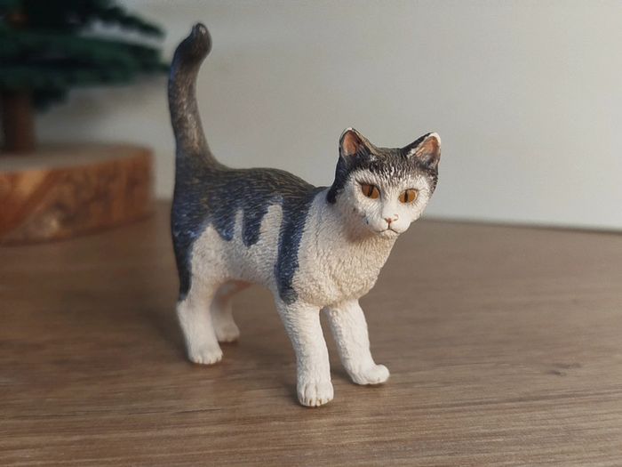 Schleich Chat gris et blanc Figurine Animal domestique