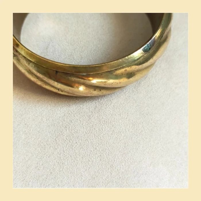Bracelet vintage large doré – effet patiné - photo numéro 9