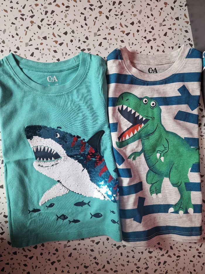 T-shirts