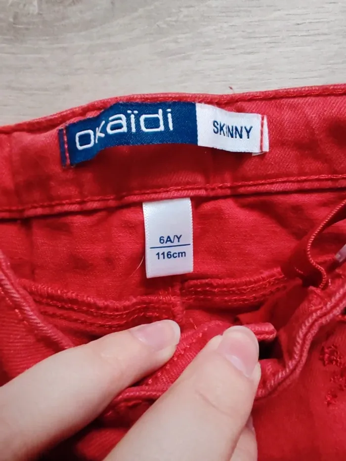 Jean rouge - photo numéro 2