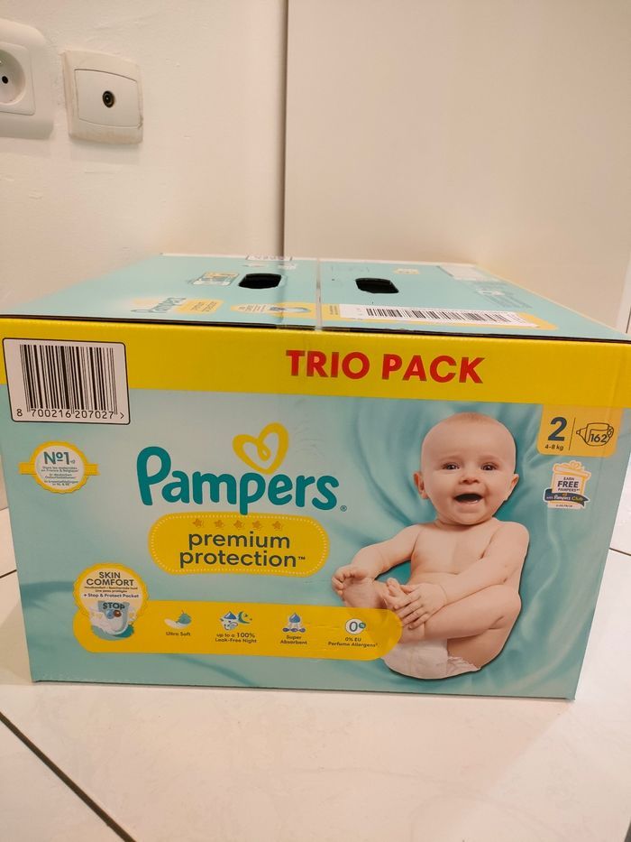 Couche taille 2 Pampers premium protection