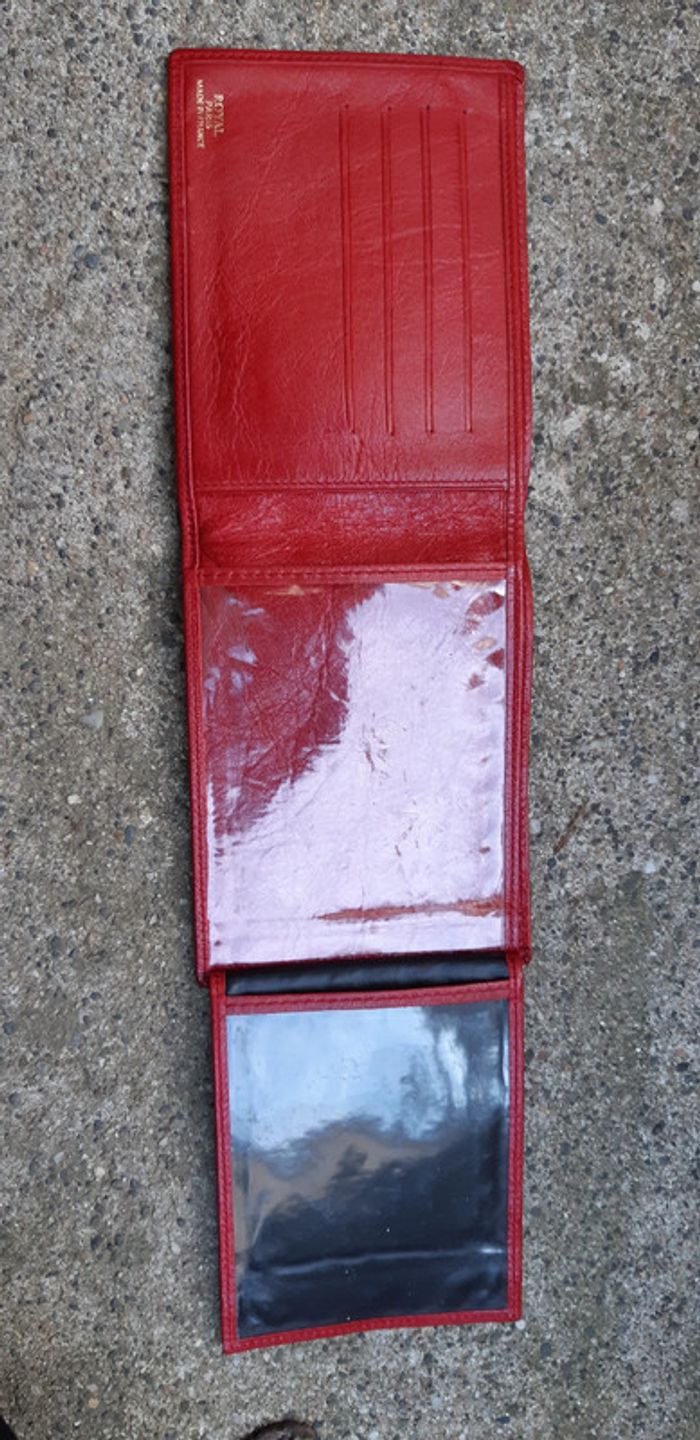 Portefeuille rouge - photo numéro 2