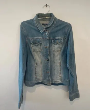 veste en jean bleu clair 40