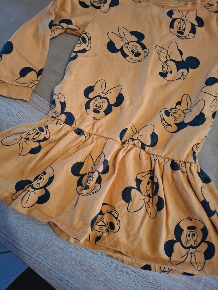 Robe minnie 6 ans - photo numéro 3