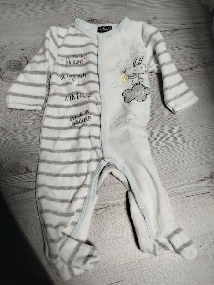 Lot de pyjamas taille 6 mois - photo numéro 5