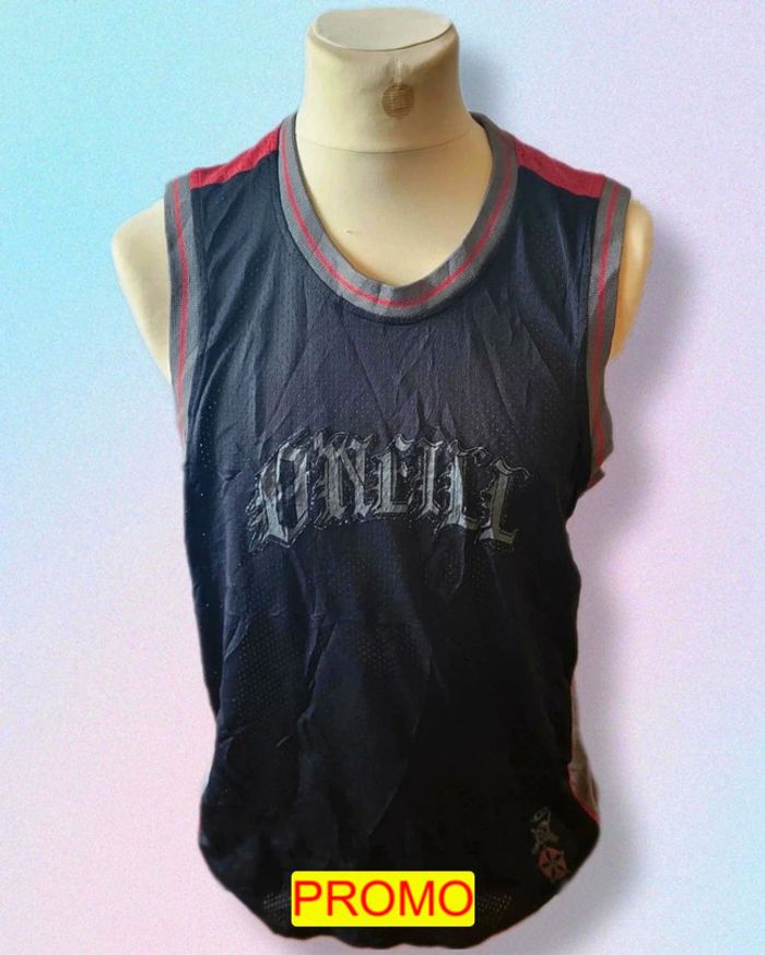 Magnifique maillot de basket O'Neill taille L Ref WG011