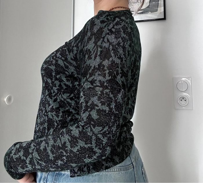 Pull fin noir et vert à paillettes – Monoprix – Taille 0 (équiv. S) - photo numéro 3
