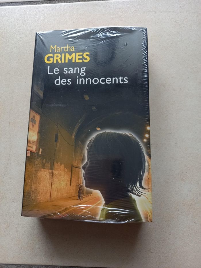 Livre Martha Grimes : le sang des innocents : neuf